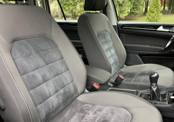 Volkswagen Golf Sportsvan cena 42900 przebieg: 186400, rok produkcji 2014 z Starachowice małe 191
